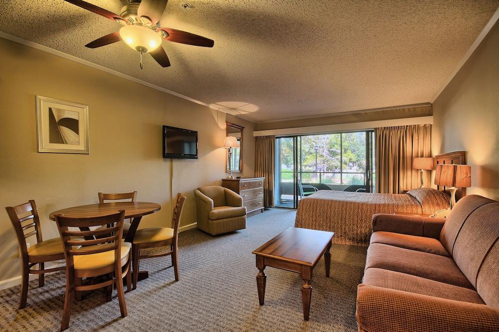 Ocean Creek Resort photo 14