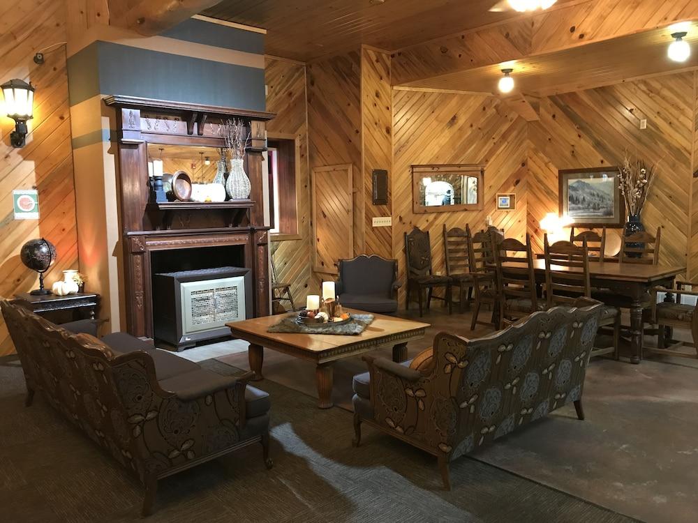 Colter's Lodge photo 9
