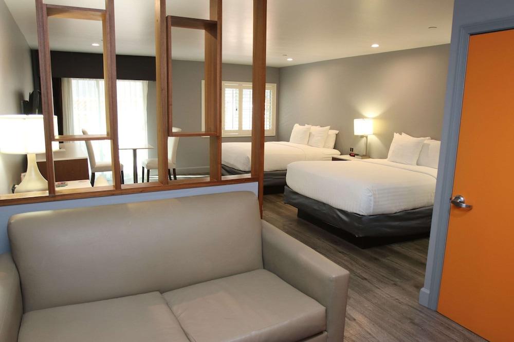 BLVD Hotel and Studios Universal-Hollywood, an Ascend Collection Hotel photo 44