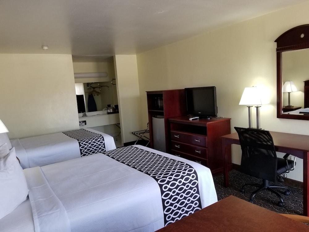 Shiloh Inn photo 5