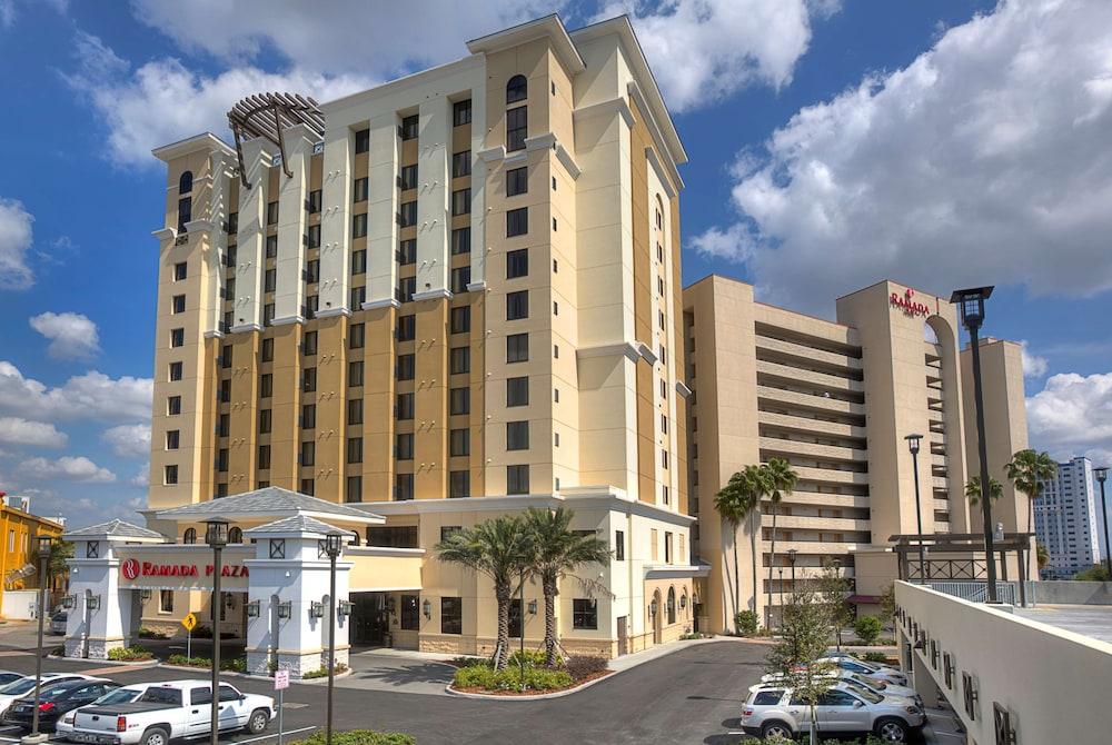 Ramada Plaza Resort & Suites by Wyndham Orlando Intl Drive photo 55