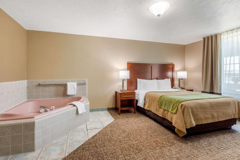 Comfort Inn & Suites El Centro I - 8 photo 30