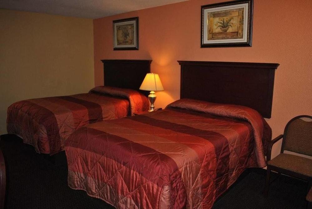 Executive Inn photo 17