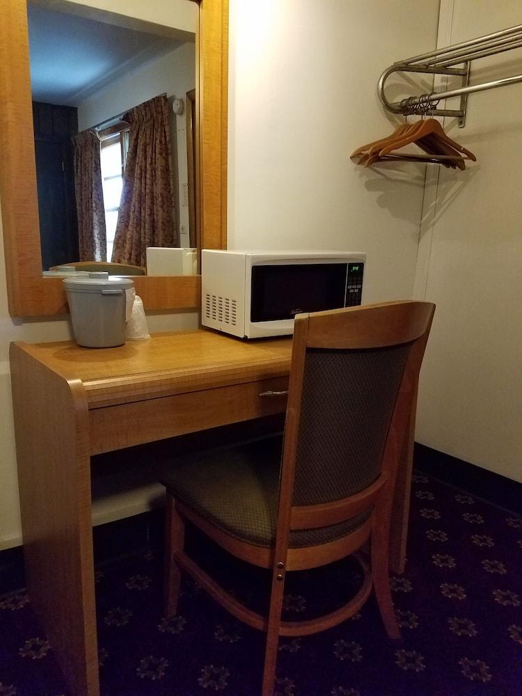 Du Wayne Motel photo 20