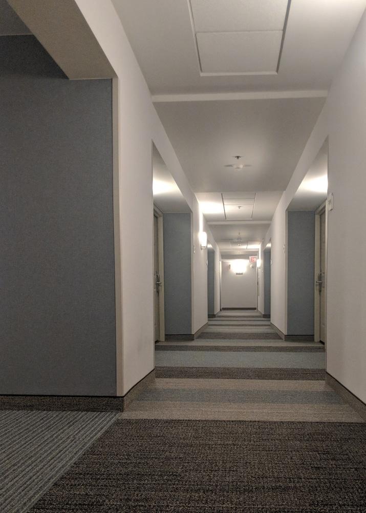 Hilton Garden Inn Chicago North Shore/Evanston photo 44