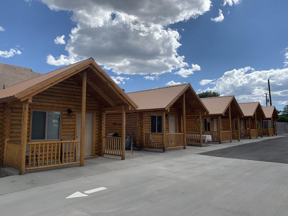 Panguitch Countryside Cabins photo 27