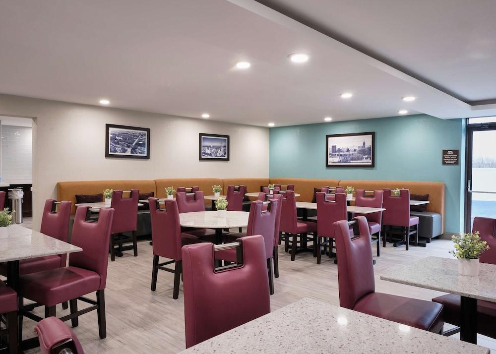 Comfort Inn & Suites Pottstown Eastern Gateway photo 33