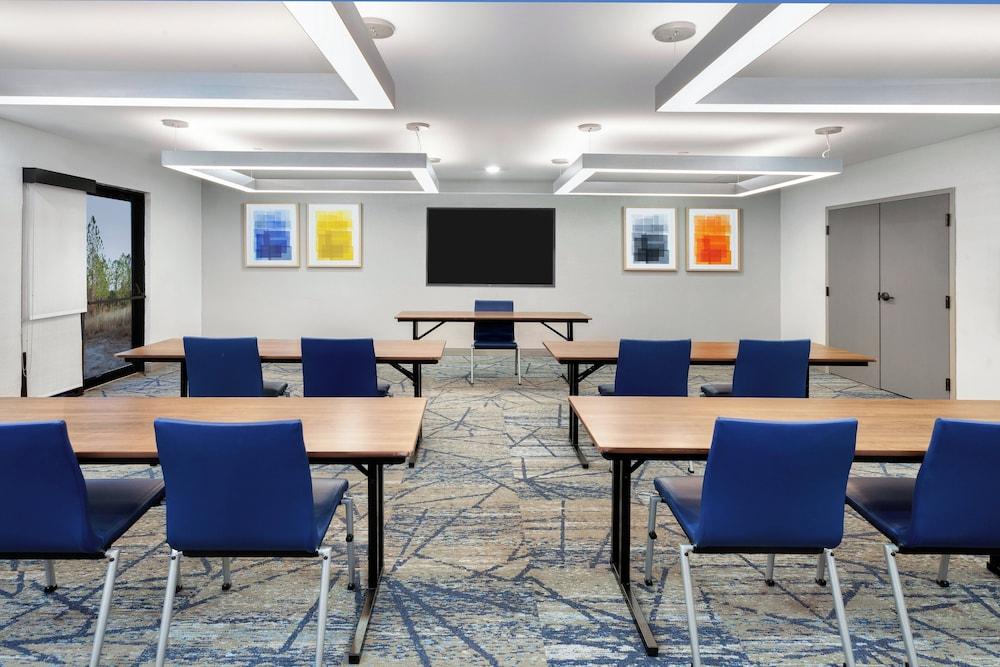 Holiday Inn Express & Suites Sebring by IHG photo 41
