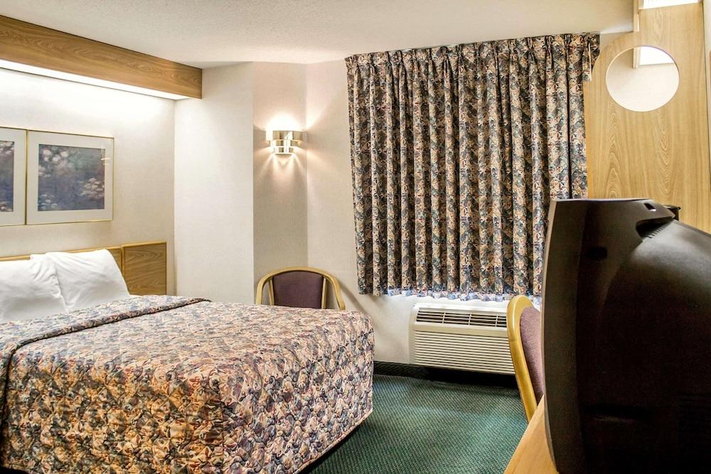 Rodeway Inn Abbotsford photo 6