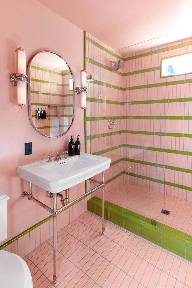 N+P Boutique Lodge photo 4