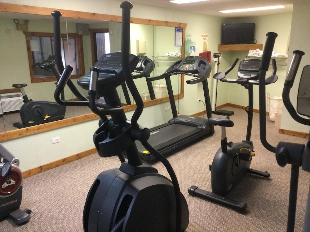Quality Inn & Suites photo 23