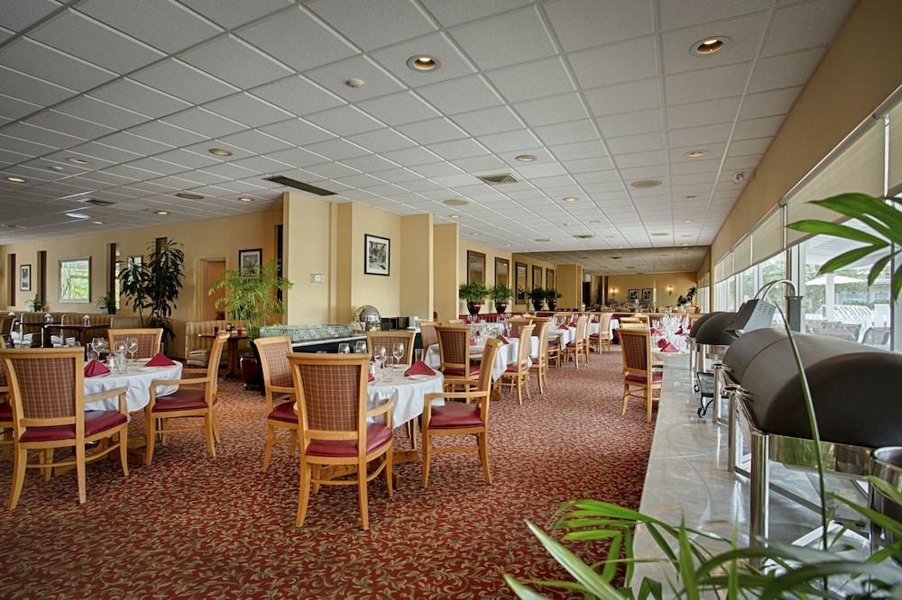 Sandcastle Resort at Lido Beach photo 19