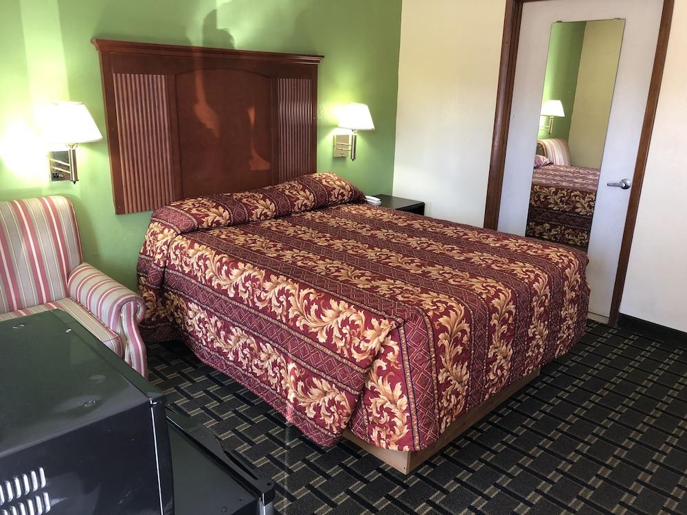 Western Inn photo 27