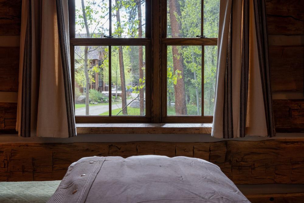 Eleven Taylor River Lodge photo 36
