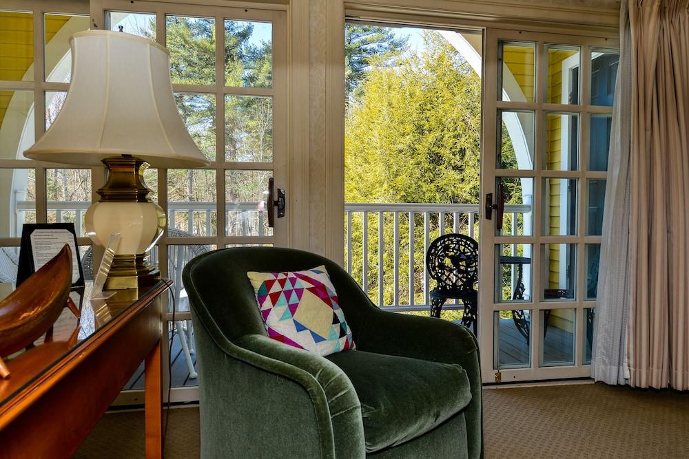 The Grand at Bedford Village Inn photo 92