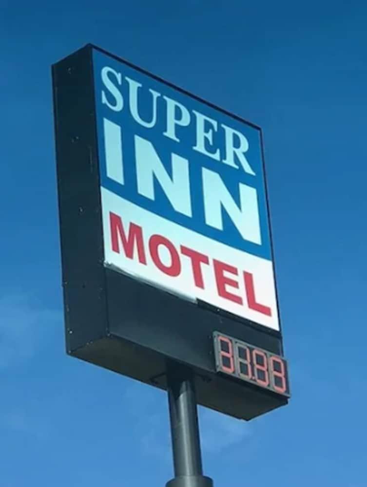 Super Inn Tucson photo 4