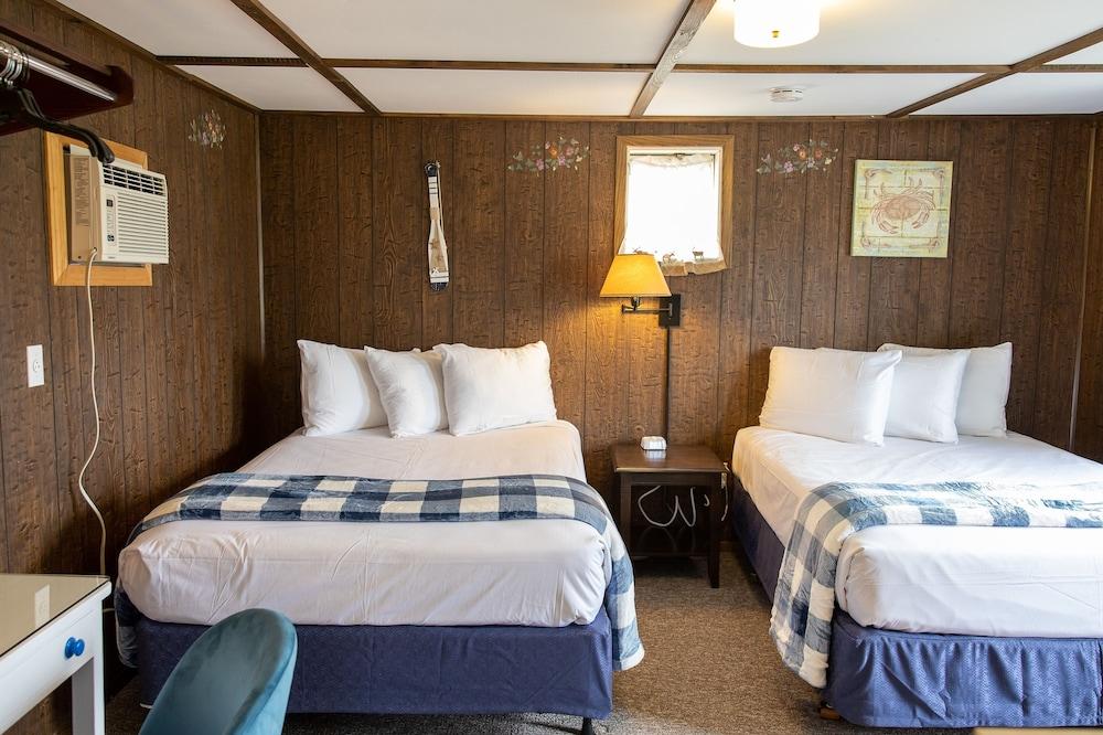 Isleview Motel and Cottages photo 17