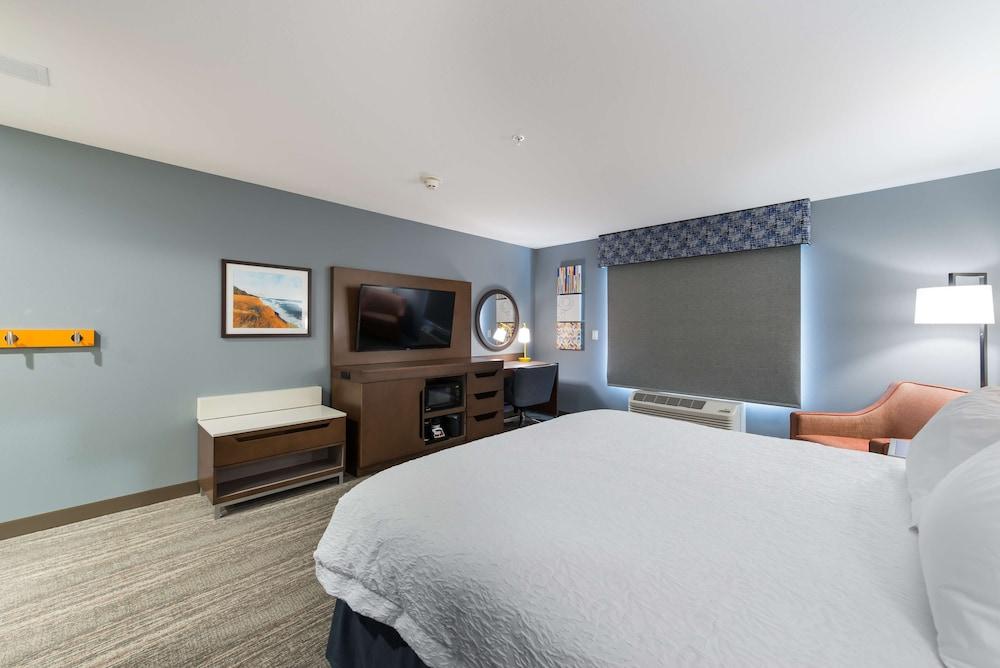 Hampton Inn Niles photo 9