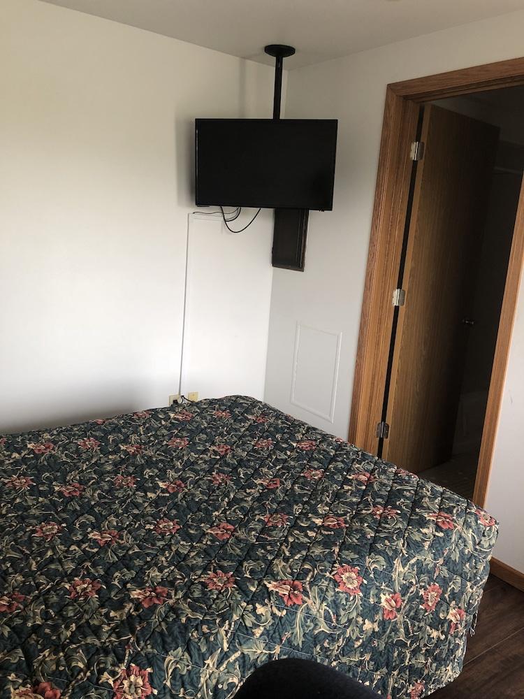 Neva Jean Motel photo 13