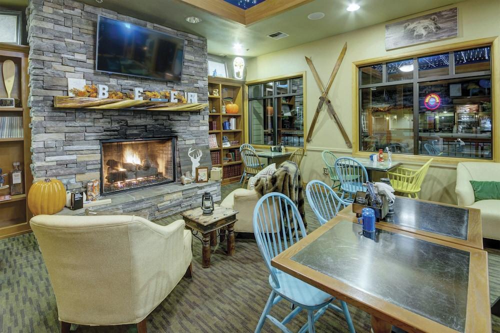 Seventh Mountain Resort photo 79