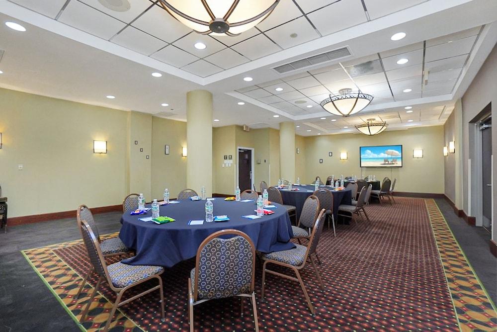 Harmony Suites photo 41