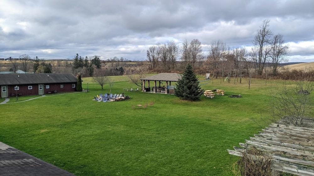The Meadowlark Inn photo 5