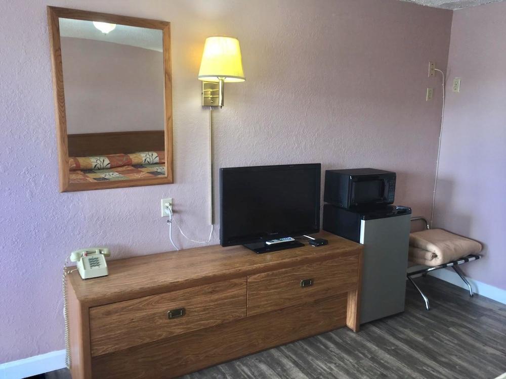 Finns Motel photo 5