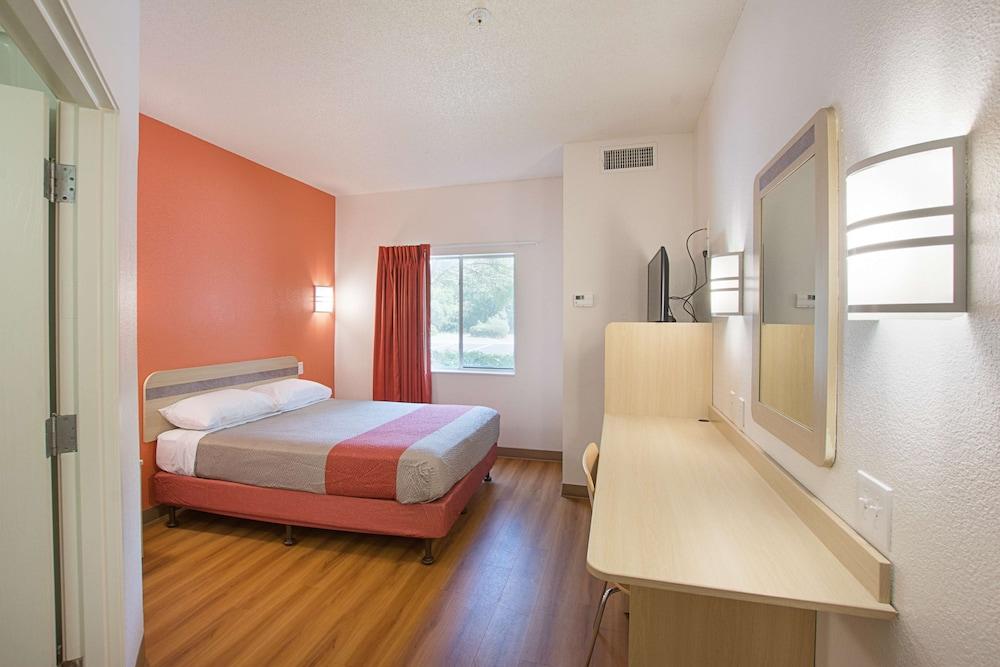 Motel 6 Columbia, SC - Fort Jackson Area photo 16