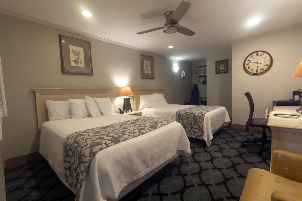 Atrium Inn photo 7