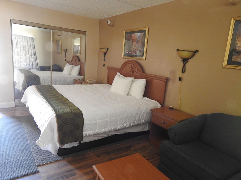 Relax Inn photo 16