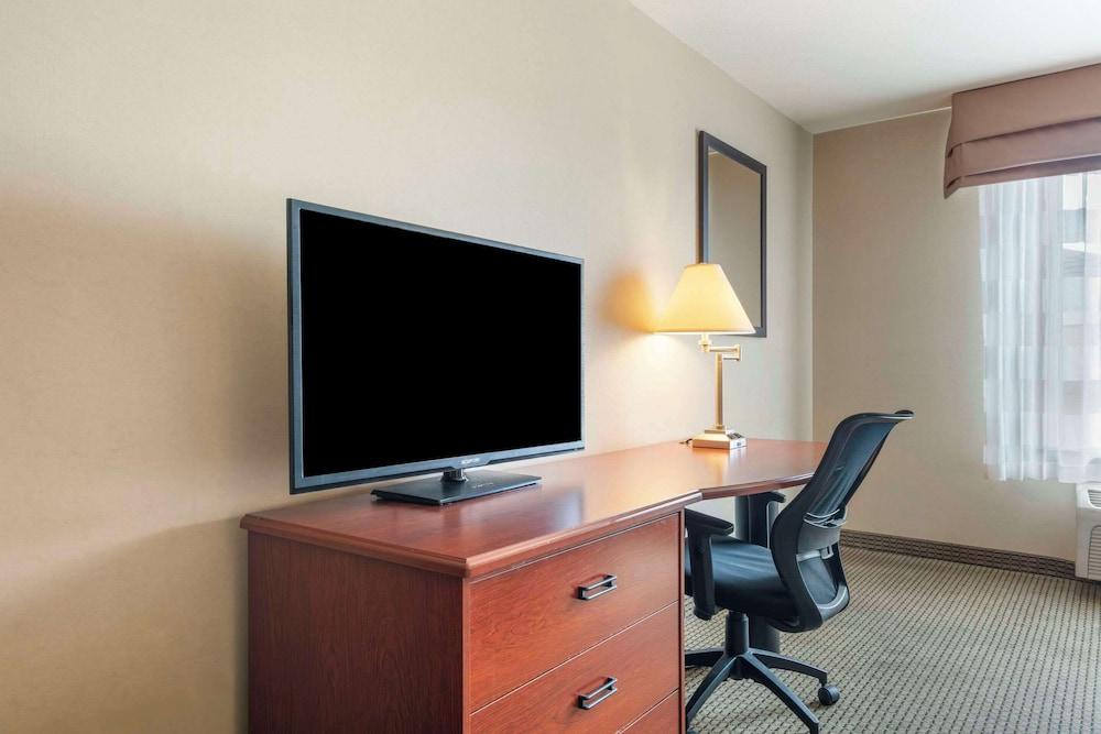 Sleep Inn & Suites Rapid City photo 13