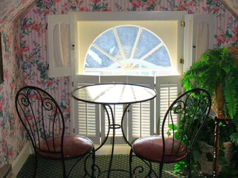 Inn on Mackinac photo 67