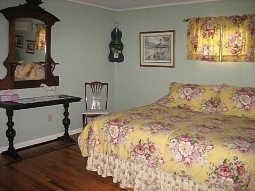 Spring Motor Inn photo 3