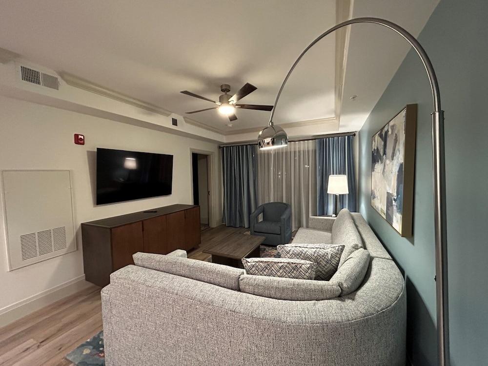 Hilton Vacation Club Mill Springs Lodge Pigeon Forge photo 15