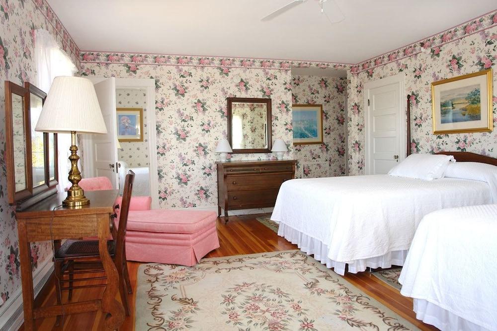 The Colony Hotel photo 14