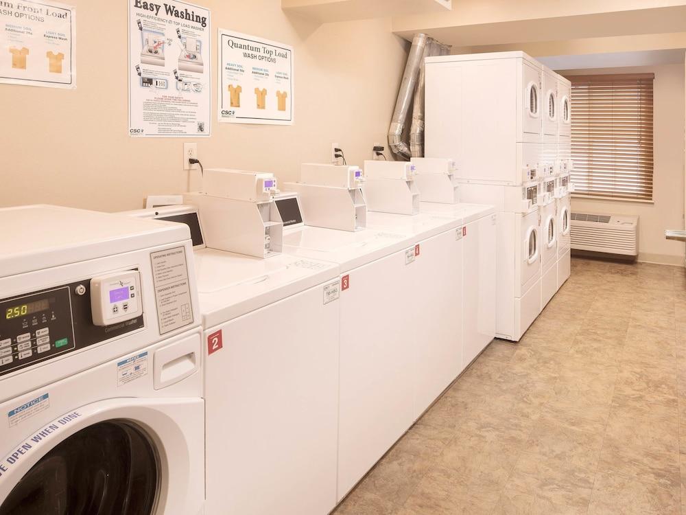 WoodSpring Suites Brownsville photo 25