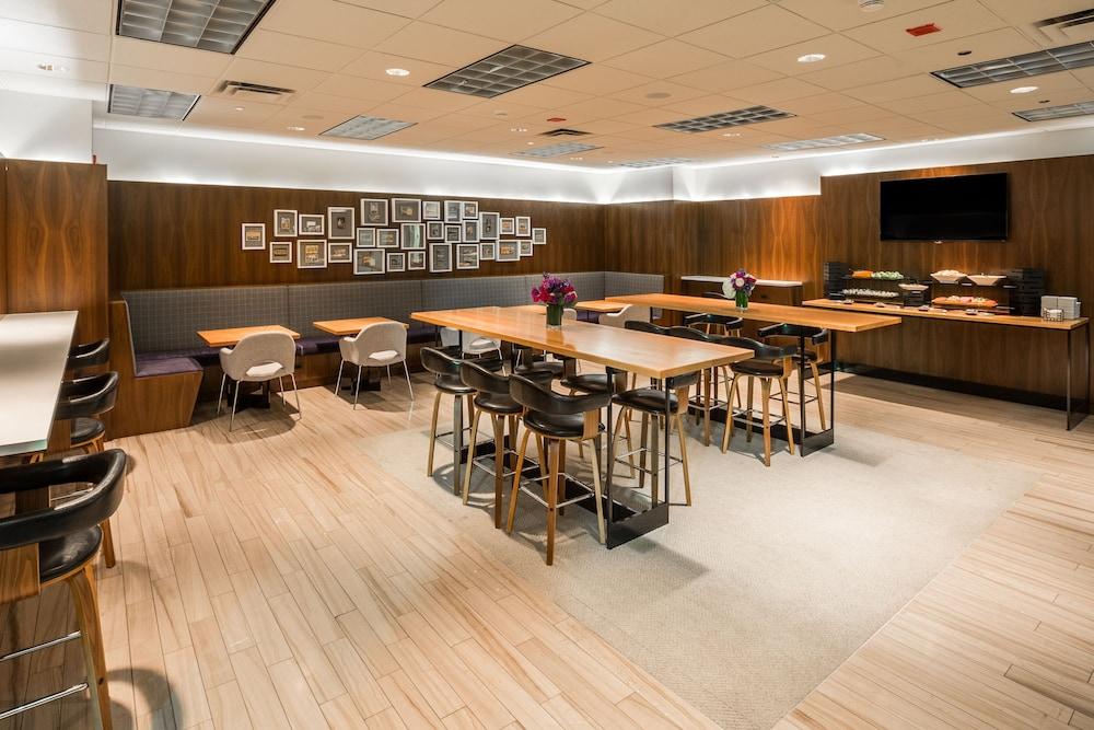 Kinzie Hotel photo 25