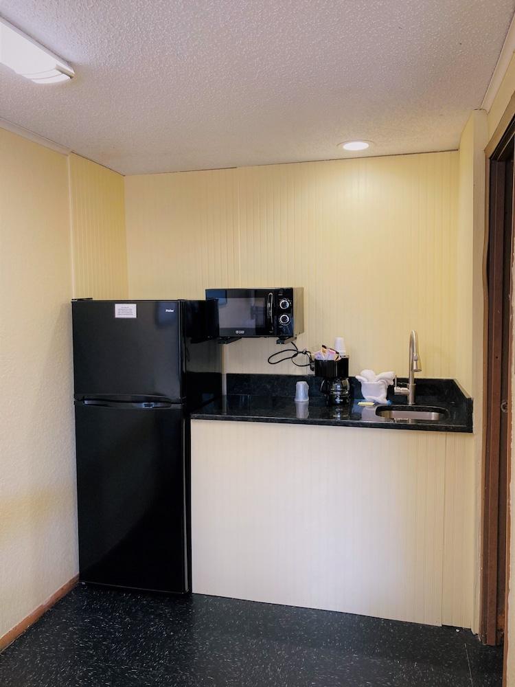 River Side Inn photo 7