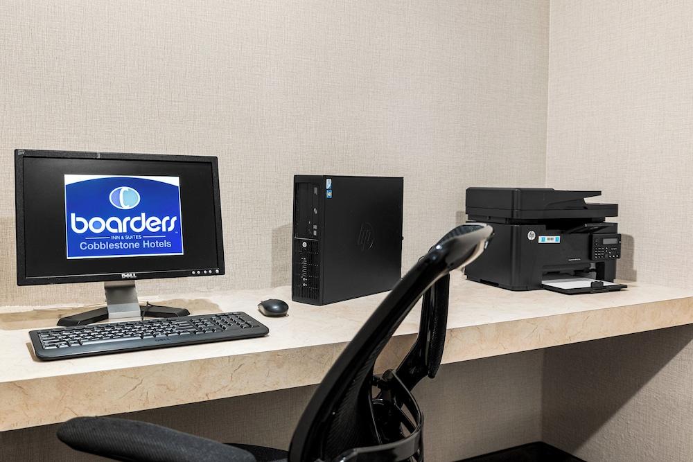 Boarders Inn & Suites by Cobblestone Hotels - Shawano photo 72