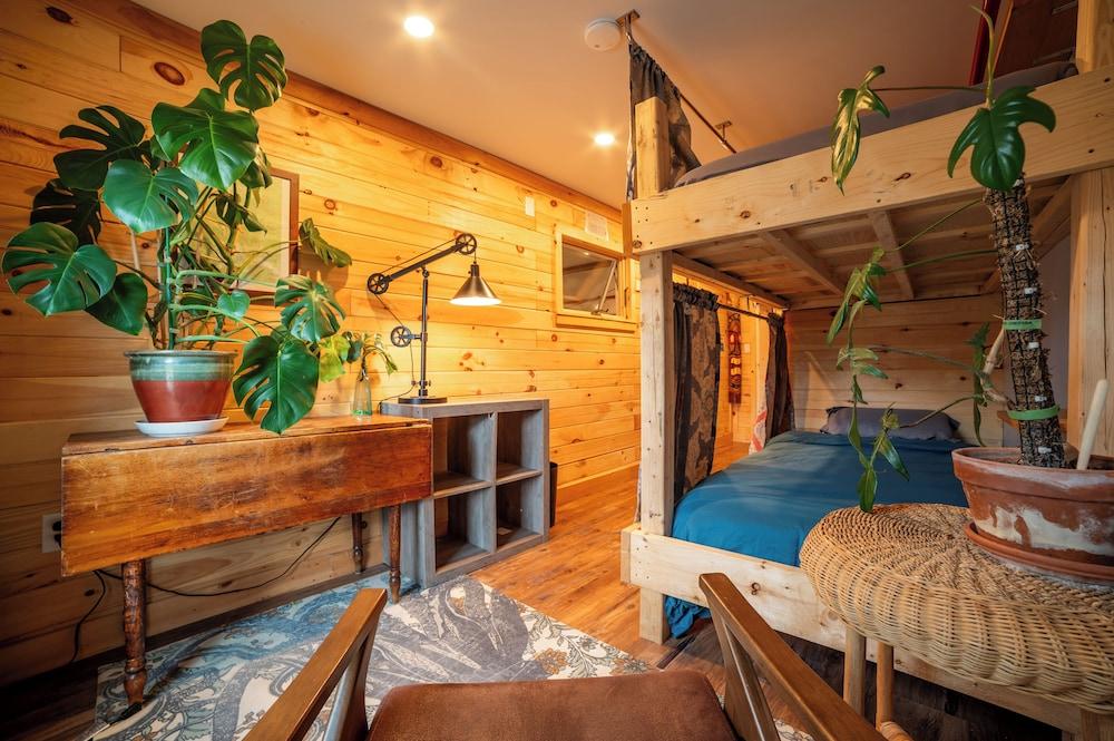 Barn Door Hostel photo 6