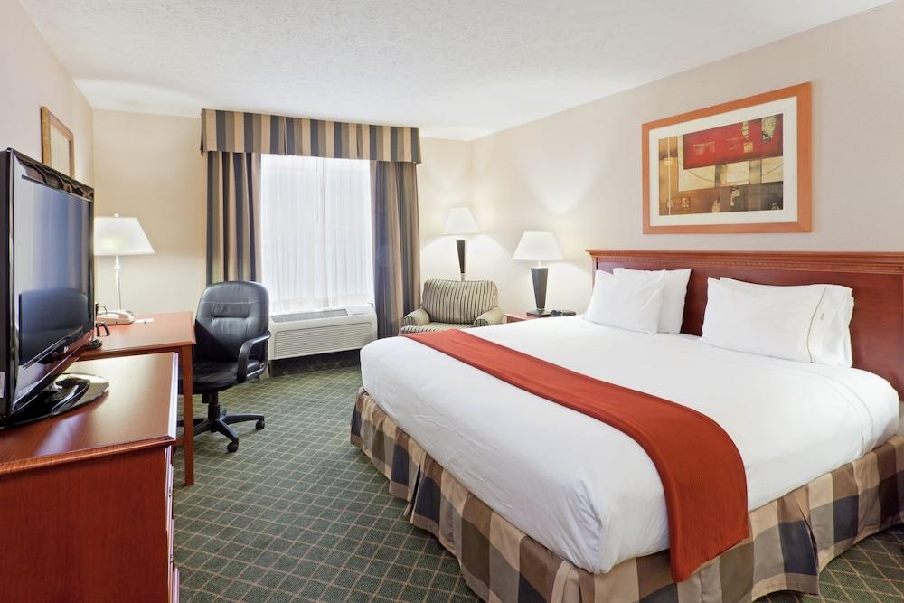 Holiday Inn Express & Suites Kent - University Area by IHG photo 3