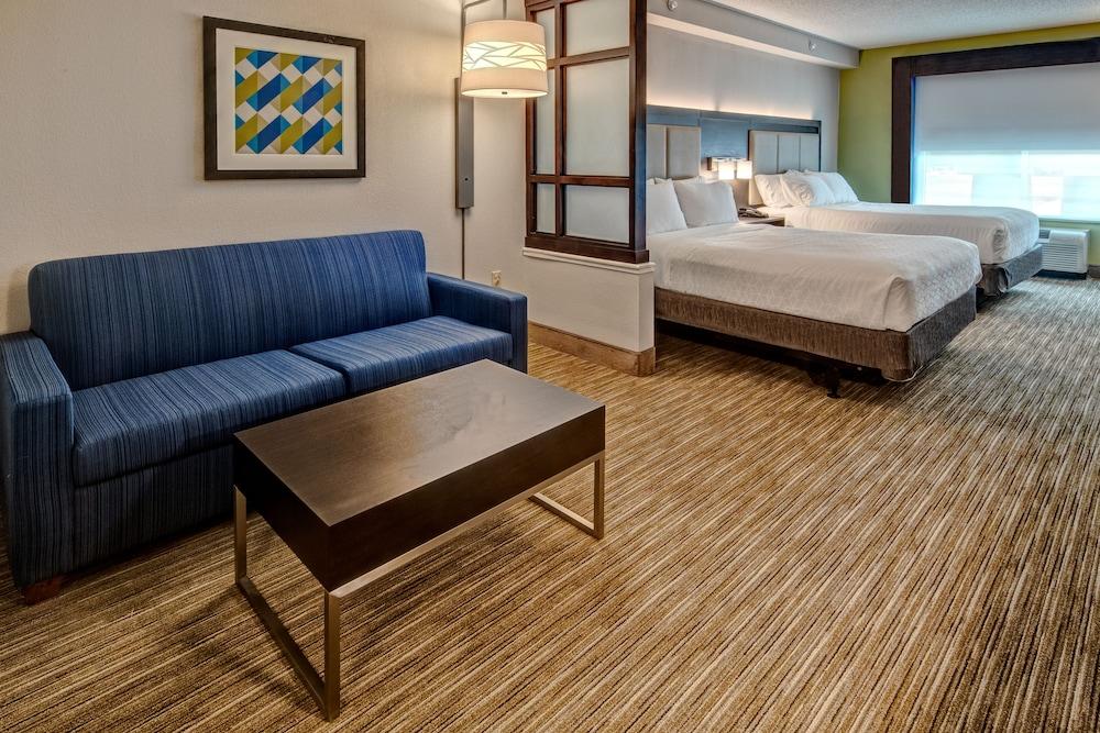 Holiday Inn Express Hotel & Suites Jackson NE by IHG photo 9
