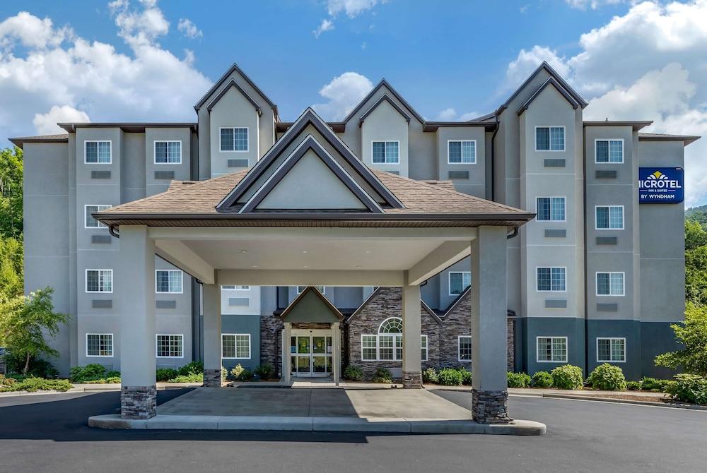 Microtel Inn & Suites By Wyndham Sylva Dillsboro Area photo 28