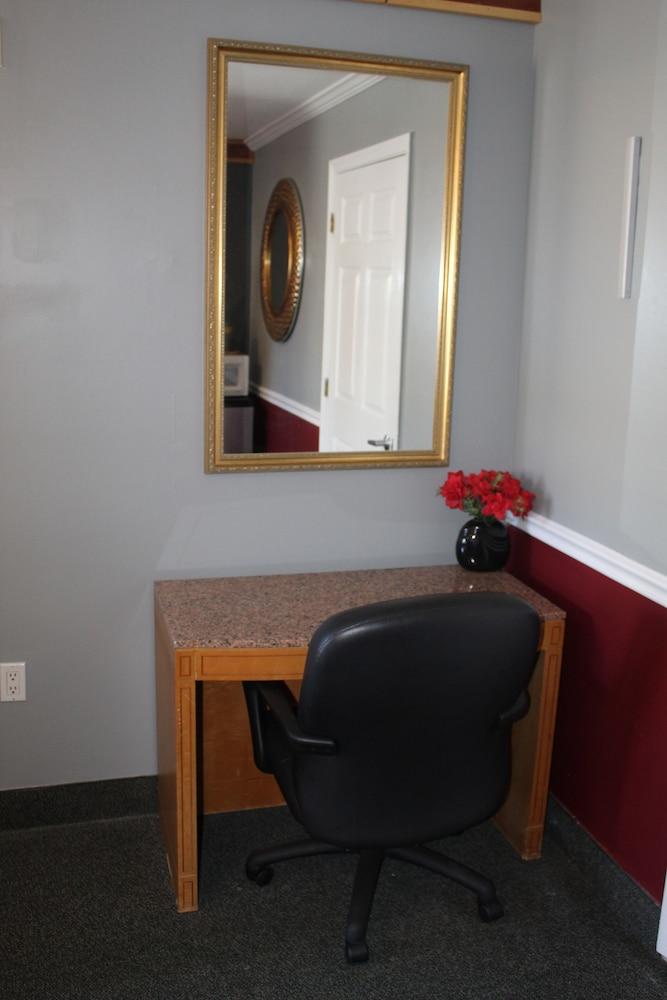 Liberty Inn Atlantic City photo 12
