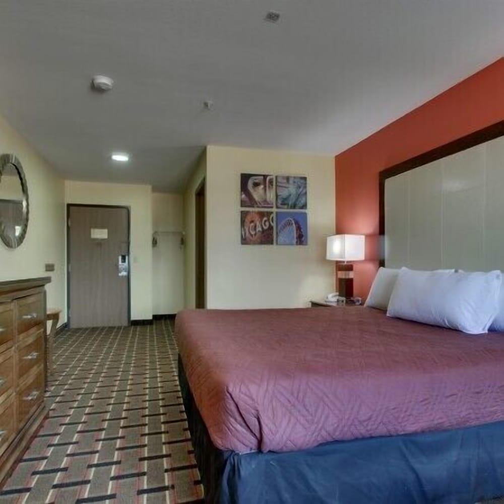 Heritage Grand Inn photo 33