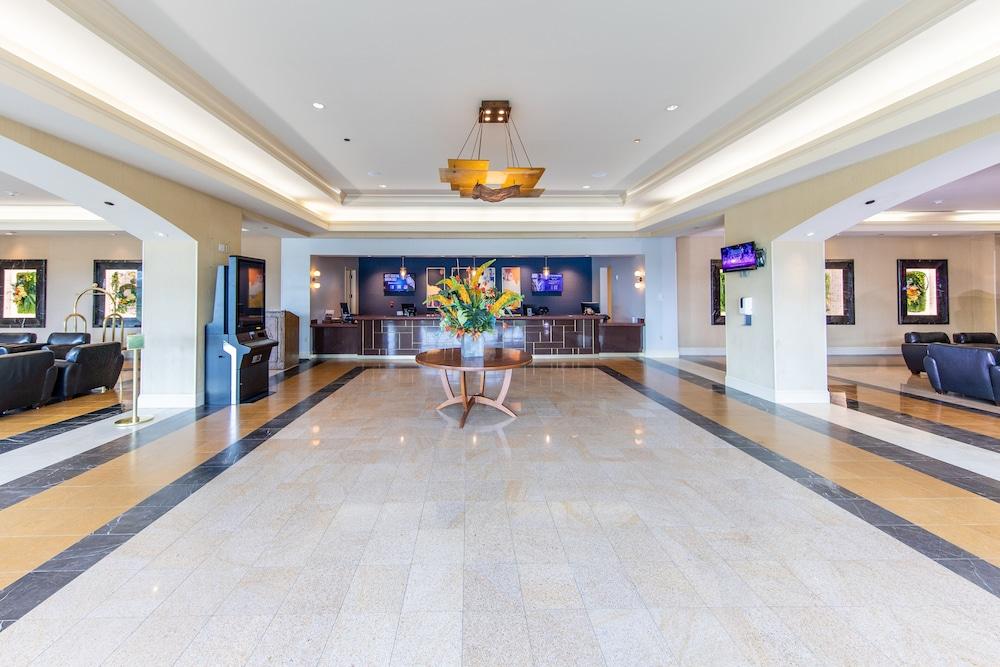 Delta Downs Racetrack Casino Hotel photo 2