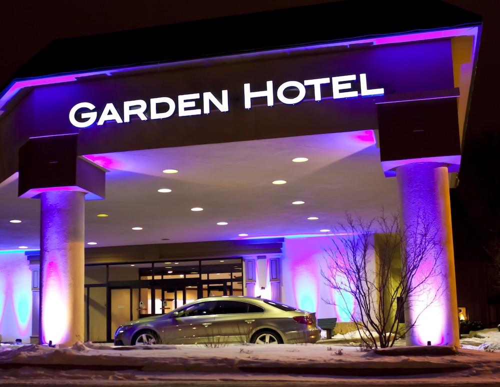 Garden Hotel and Conference Center photo 1