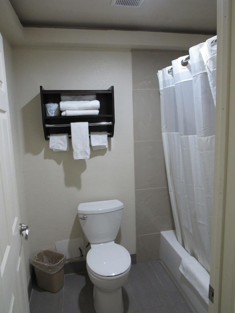 Trinity Suites Downtown Dallas photo 17