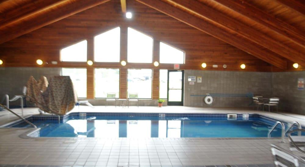 FairBridge Inn & Suites in Thorp, WI photo 24