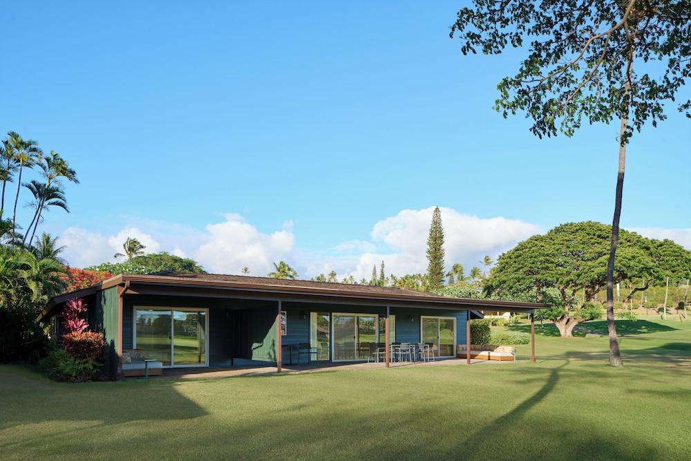 Royal Lahaina Bungalows & Spa photo 33